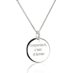 Necklace round medal personalized woman