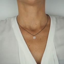 Pendant necklace snowflake enamel woman